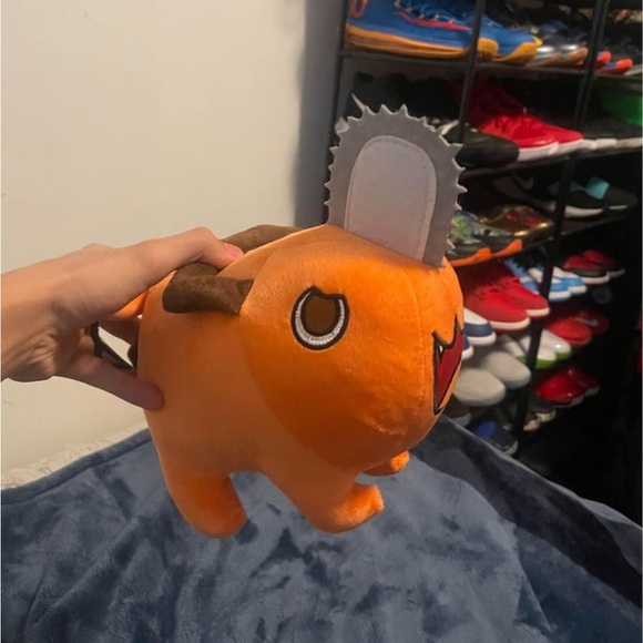 Chainsaw Man Pochita Plushie - Picture 3 of 3